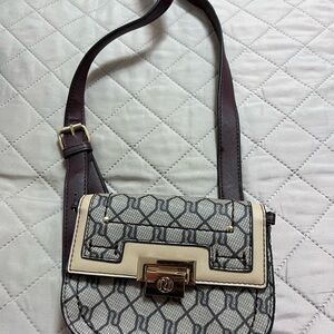 Elegant Gray and Cream Women's Bag